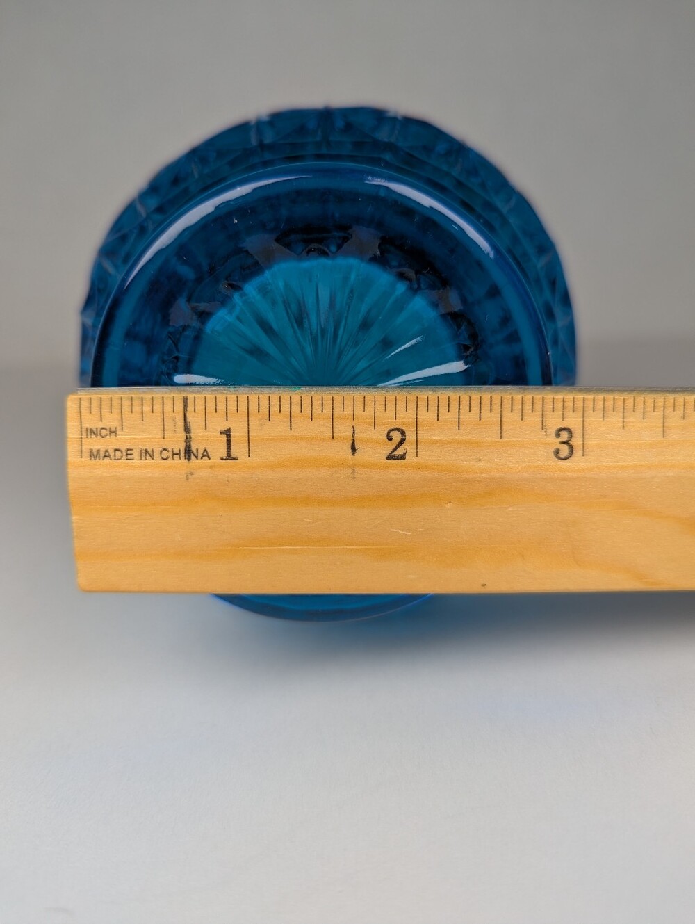 VTG Blue Art Glass Vase 14" Tall Asymmetrical Wavy Rim Faceted Geometric Base - Picture 8 of 12